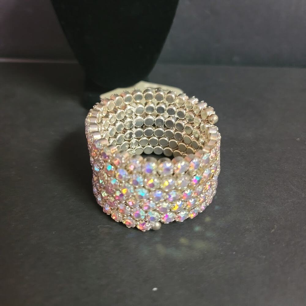 Natasha lead free bracelet iridescent Coil bracelet NEW crystals stacked